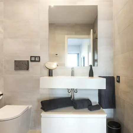 Apartment Luxurioeses Mit Pool Und Garage Am Poniente Beach! By Interhome *