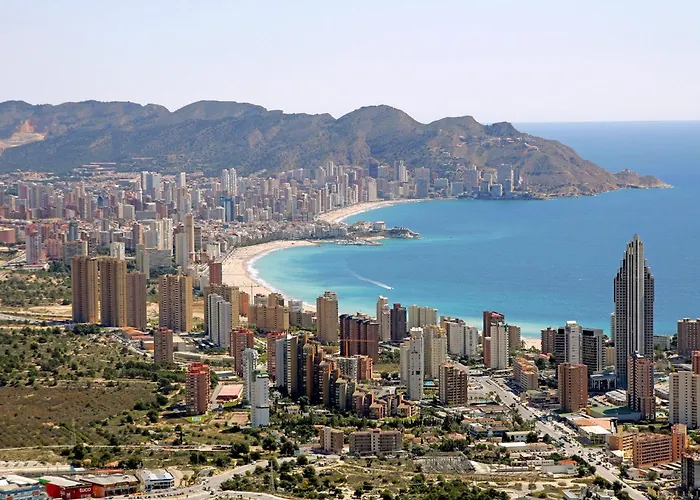 Luxurioeses Mit Pool Und Garage Am Poniente Beach! By Interhome Apartmán *